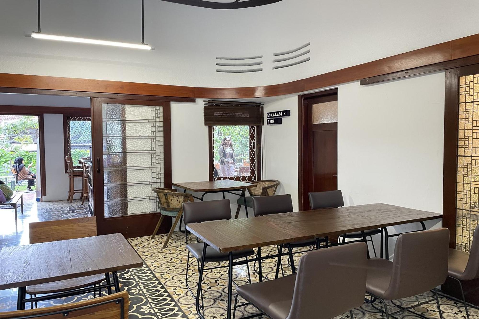 Hotel Emaki Bumi Singgah Bandung Exterior foto