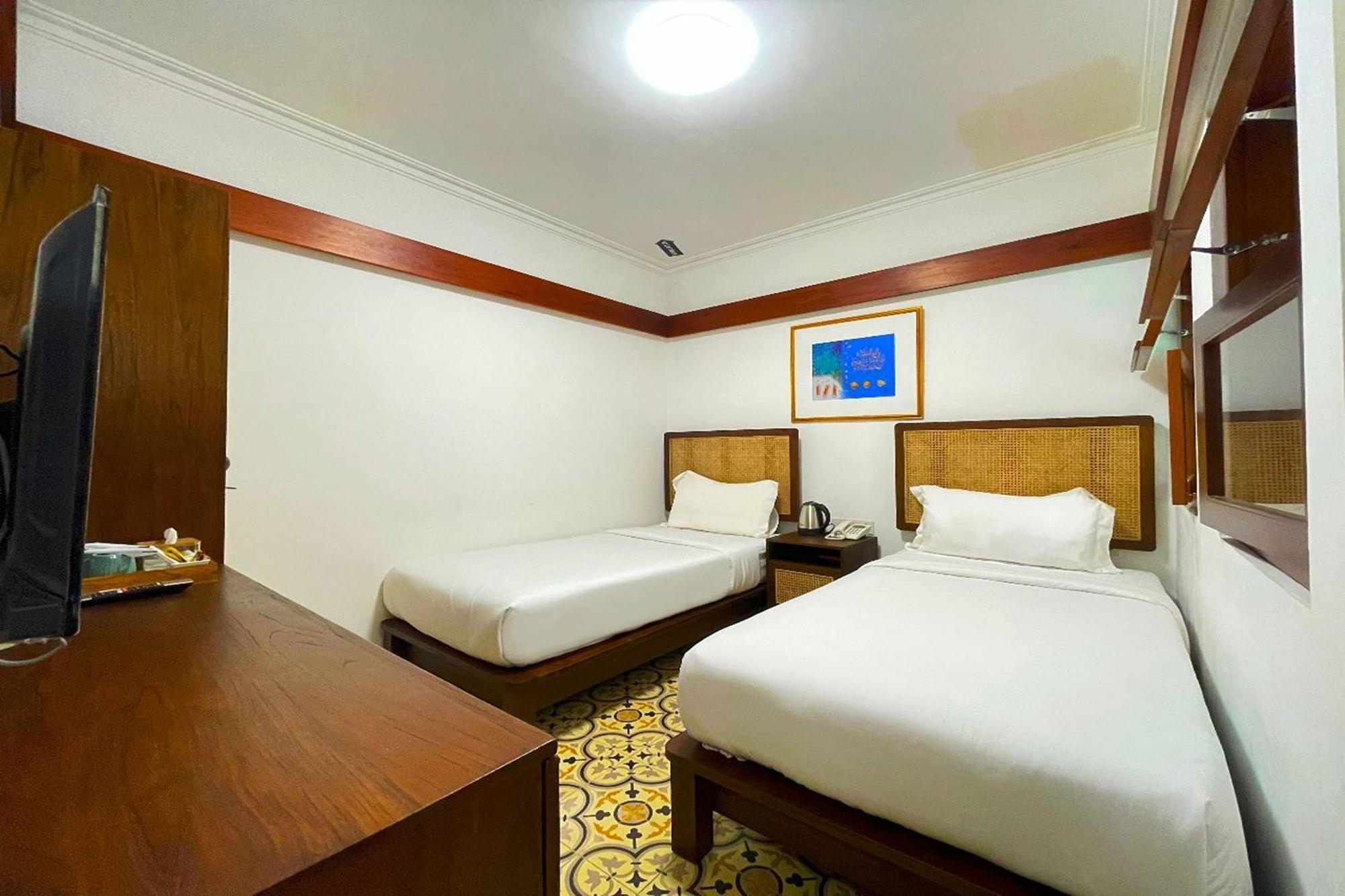 Hotel Emaki Bumi Singgah Bandung Exterior foto
